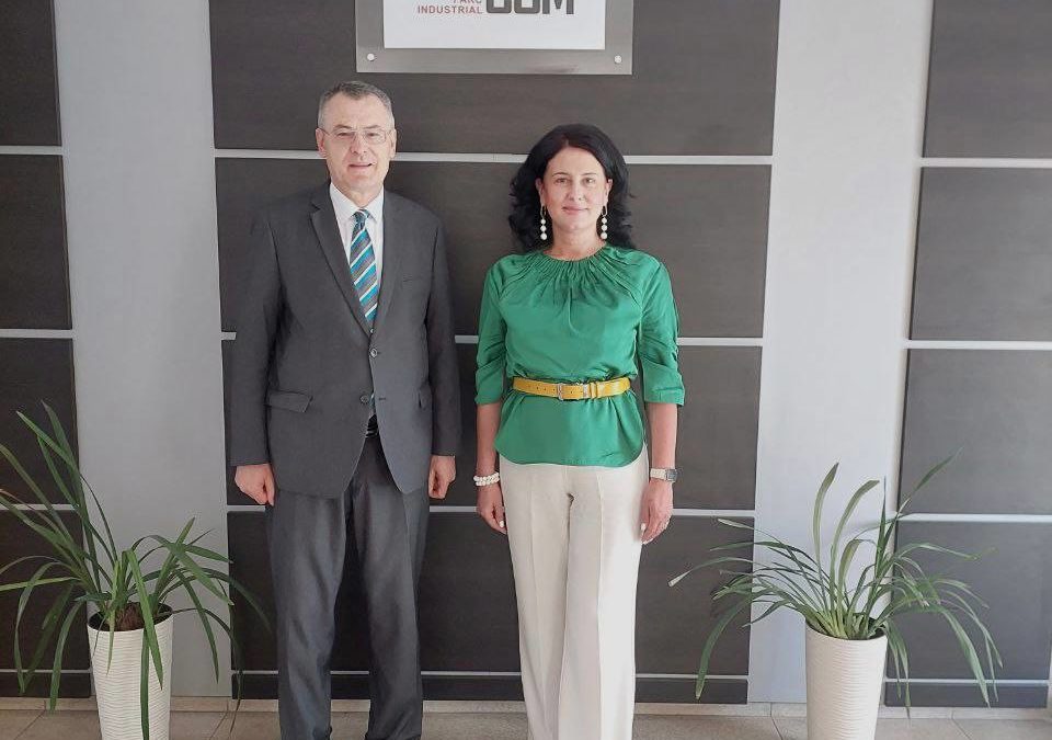 Directorul general interimar al S.A. „TRACOM”, Aurelia SALICOV, a fost gazda vizitei  Ambasadorului Republicii Slovace în Republica Moldova, Pavol IVAN, în cadrul Parcului Industrial „TRACOM”.